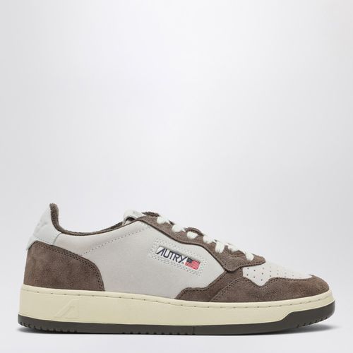 Medalist white/brown suede sneakers - AUTRY - Modalova