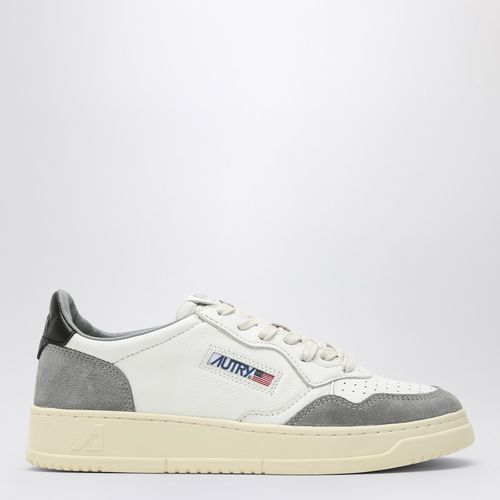 Medalist sneakers in /white leather and suede - AUTRY - Modalova