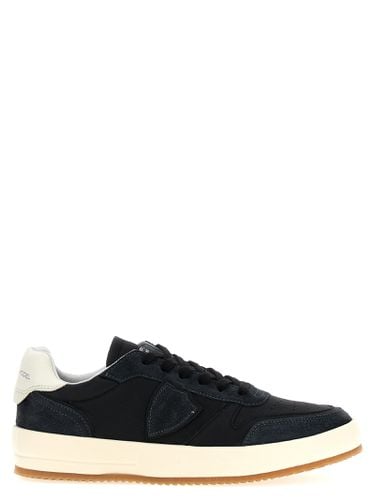 Nice Low Man Sneakers - Philippe Model - Modalova