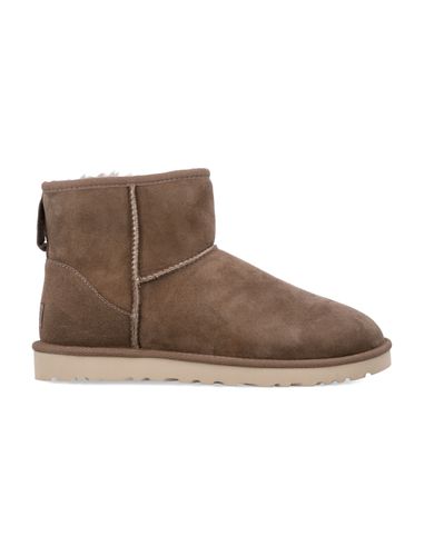 UGG Mens Classic Mini Boot - UGG - Modalova