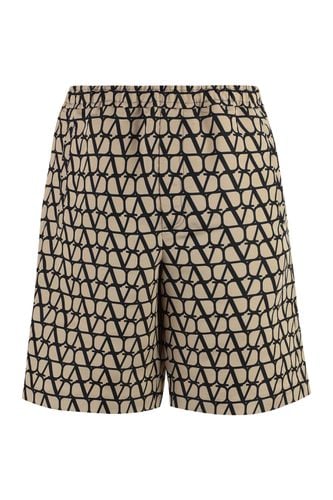 Bermuda Shorts With All-over Logo - Valentino Garavani - Modalova