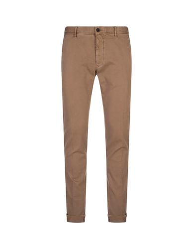 Caramel Slim Fit Chino Trousers - Incotex - Modalova