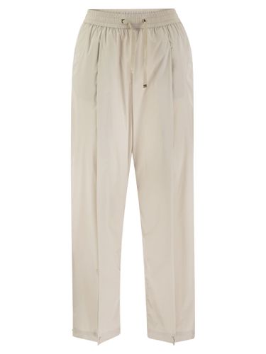 Herno Light Stretch Nylon Trousers - Herno - Modalova