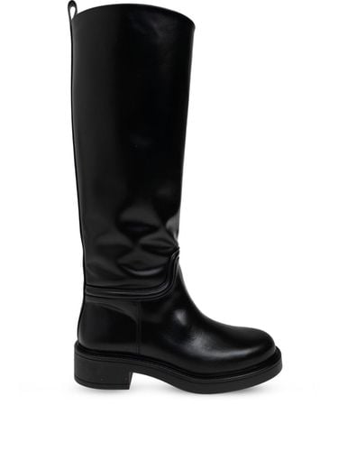 Stuart Weitzman Celia Riding Boot - Stuart Weitzman - Modalova