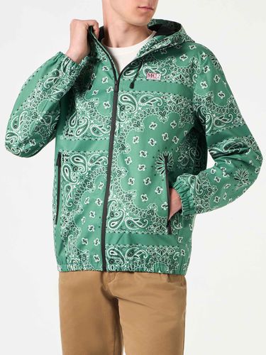 Man Hooded Lightweight Windbreaker With Bandanna Print - MC2 Saint Barth - Modalova