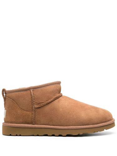 UGG Man Classic Ultra Mini Boots - UGG - Modalova