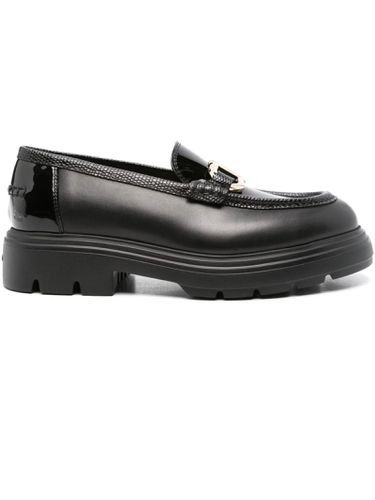 Calf Leather Gancini Loafers - Ferragamo - Modalova