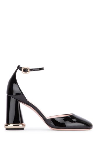 Viv Podium Ankle Strap Pumps - Roger Vivier - Modalova