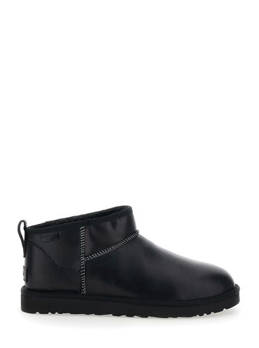 Classic Ultra Mini Boots In Leather Woman - UGG - Modalova