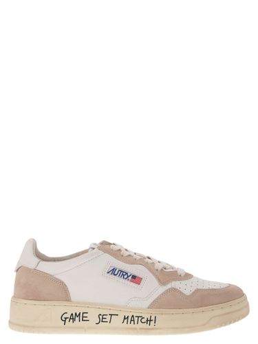 Autry Medalist Low Sneakers - Autry - Modalova