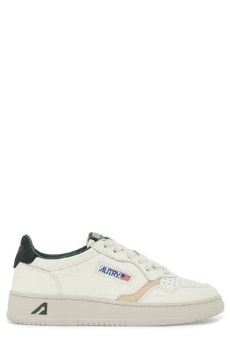 Autry Medalist Lace-up Sneakers - Autry - Modalova