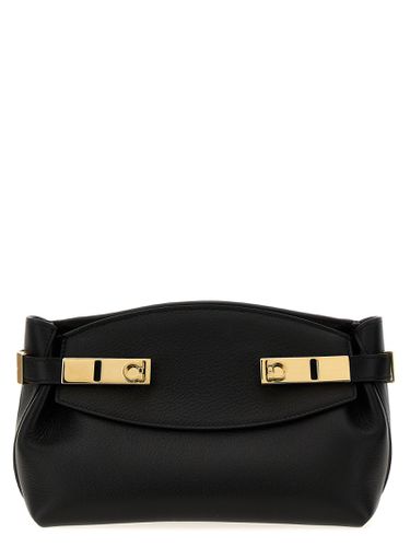 Ferragamo hug Small Clutch - Ferragamo - Modalova