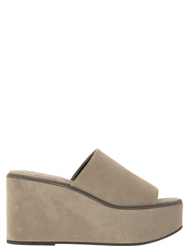 Suede Wedges With Precious Welt - Brunello Cucinelli - Modalova