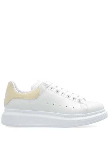 Oversized Sneakers With Yellow Shiny Spoiler - Alexander McQueen - Modalova