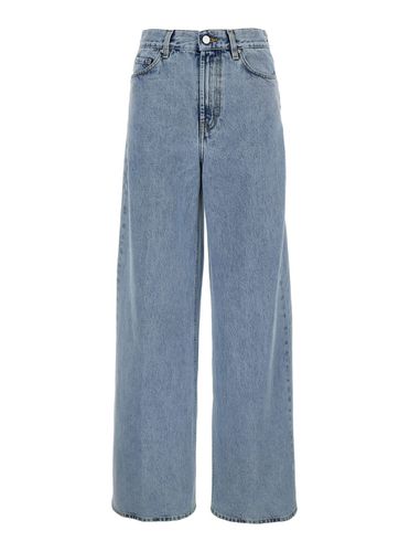 Light Blue Wide Jeans With Logo Patch In Denim Woman - Totême - Modalova