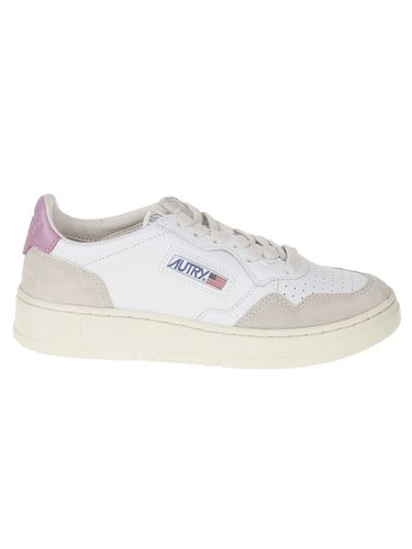 Autry Logo Patched Low Sneakers - Autry - Modalova