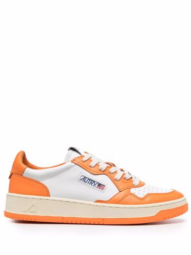 Autry Medalist Low Sneakers - Autry - Modalova