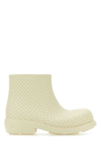 Bottega Veneta Fireman Ankle Boots - Bottega Veneta - Modalova