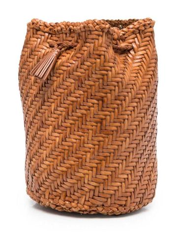 Pompom Double Jump Camel Bucket Bag With Shoulder Strap In Hand-woven Leather Woman - Dragon Diffusion - Modalova