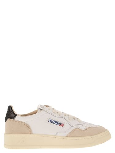 Medalist Low - Leather Trainers - Autry - Modalova