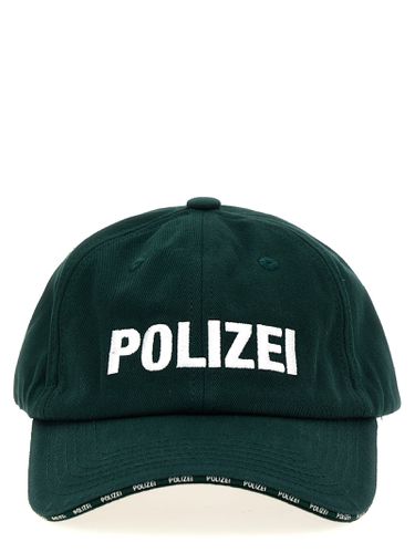 VETEMENTS polizei Cap - VETEMENTS - Modalova