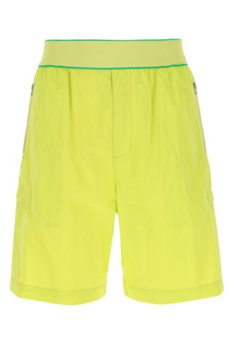 Acid Green Nylon Bermuda Shorts - Bottega Veneta - Modalova