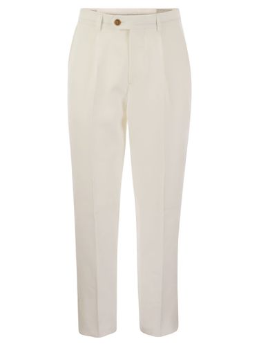 Leisure Fit Linen Trousers With Darts - Brunello Cucinelli - Modalova