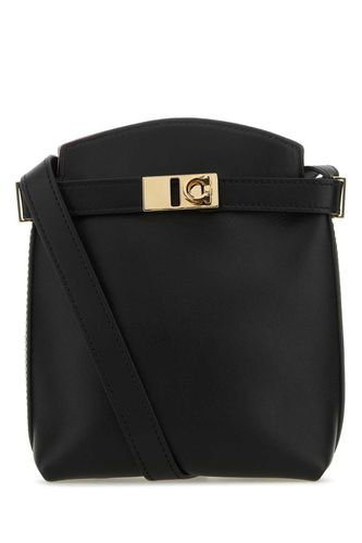 Black Leather Hug Phone Case - Ferragamo - Modalova