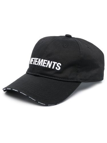 VETEMENTS Iconic Logo Cap - VETEMENTS - Modalova