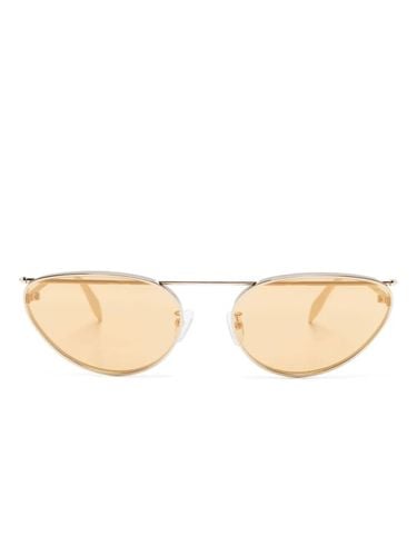 Cat-eye Front Piercing Sunglasses In - Alexander McQueen - Modalova