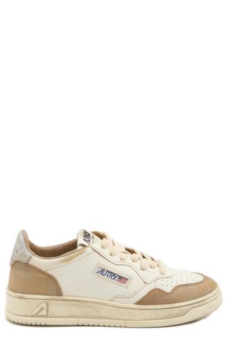 Medalist Super Vintage Low-top Sneakers - Autry - Modalova