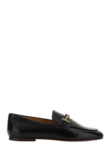 Loafers With Gold-tone Double t Detail In Leather Woman - Tod's - Modalova
