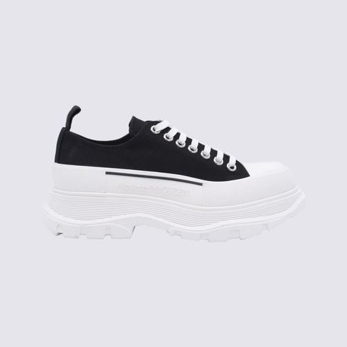 Canvas Tread Sneakers - Alexander McQueen - Modalova