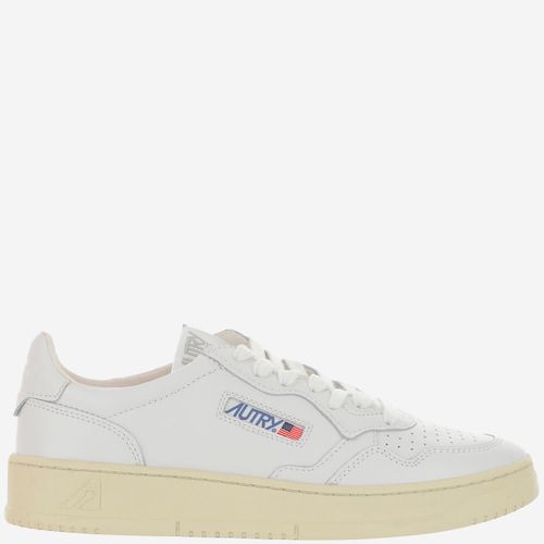 Autry Low Medalist Sneakers - Autry - Modalova