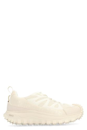 X Salehe Bembury - Trailgrip Amoeba Low-top Sneakers - Moncler - Modalova