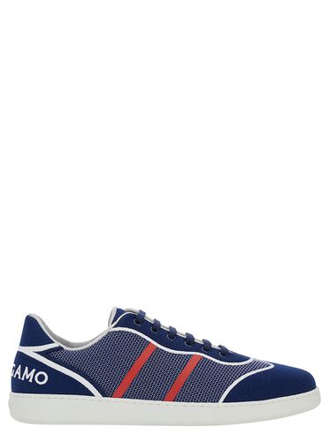 Low Top Sneakers With Logo And Embroidery In Tech Fabric Man - Ferragamo - Modalova