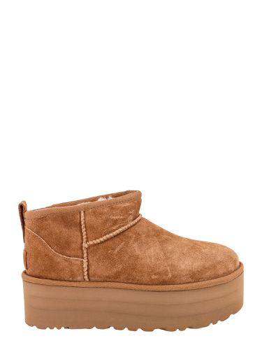 Classic Ultra Mini Platform Ankle Boots - UGG - Modalova