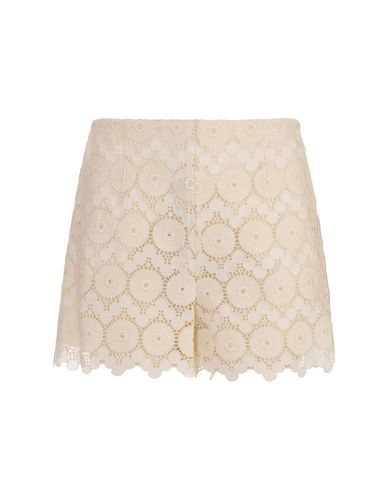 Margarita Shorts In Evil Eye Ivory In Macrame - La DoubleJ - Modalova