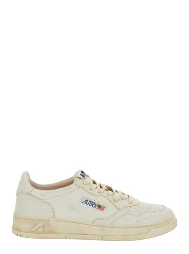 Medalist Low Low Sneakers With Logo Detail In Leather Man - Autry - Modalova