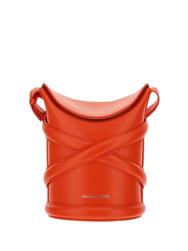 The Curve Bucket Bag - Alexander McQueen - Modalova