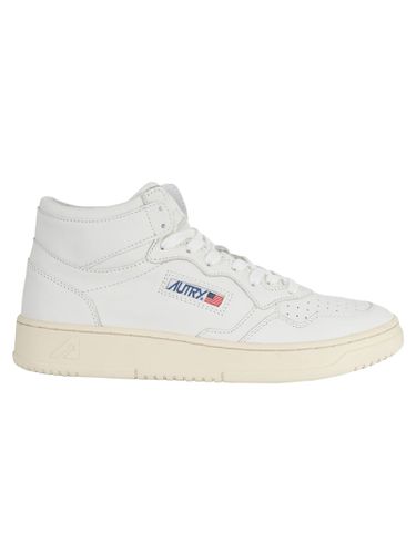 Autry Logo Patched Mid Sneakers - Autry - Modalova