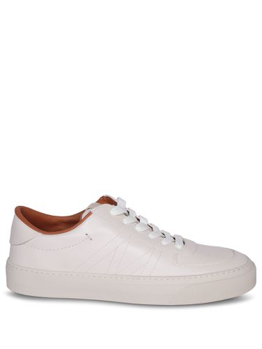 Moncler Monclub Low White Sneakers - Moncler - Modalova