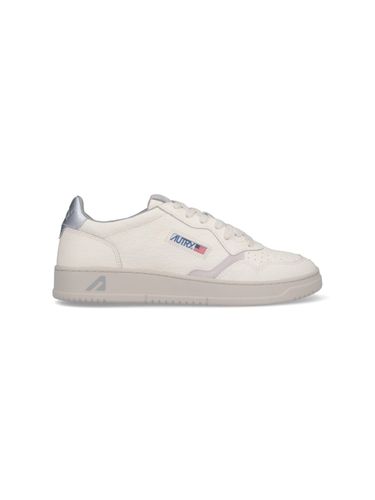 Autry medalist Low Sneakers - Autry - Modalova