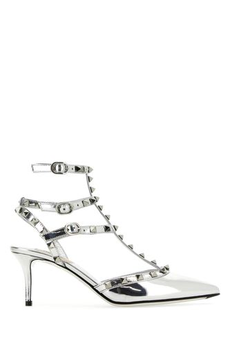 Leather Rockstud Pumps - Valentino Garavani - Modalova