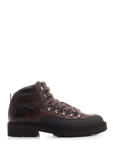 Doucal's Ebony Leather Ankle Boot - Doucal's - Modalova