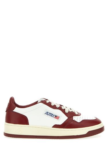 Autry Medalist Low Sneakers - Autry - Modalova