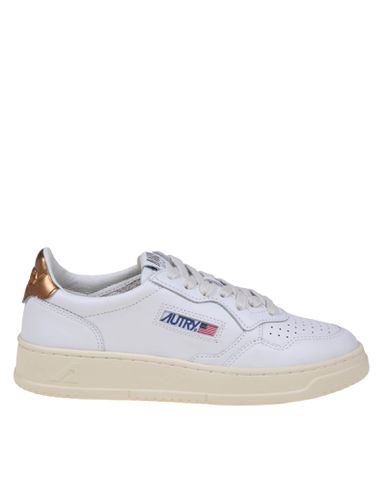 Autry Medalist Low Sneakers - Autry - Modalova