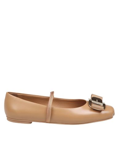 Zina Ballerina In Color Leather - Ferragamo - Modalova