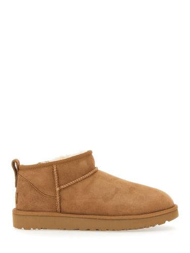 UGG Boot Classic Ultra Mini - UGG - Modalova