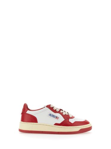 Autry 01 Sneakers In Red Leather - Autry - Modalova